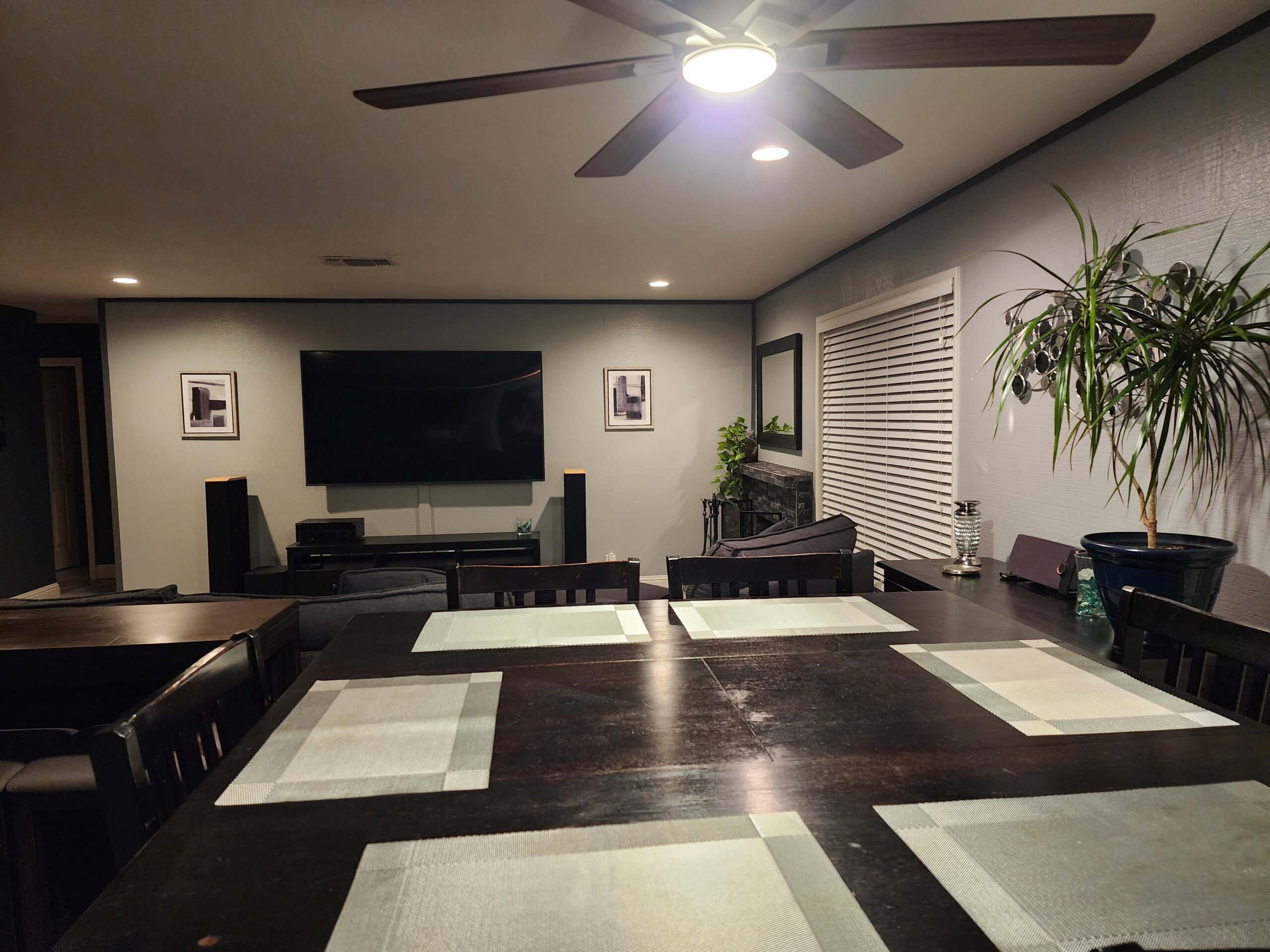 Seville Dining Area 2